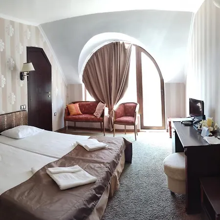 Къща за гости Palazzo 3*