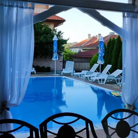 Guest house Palazzo 3*